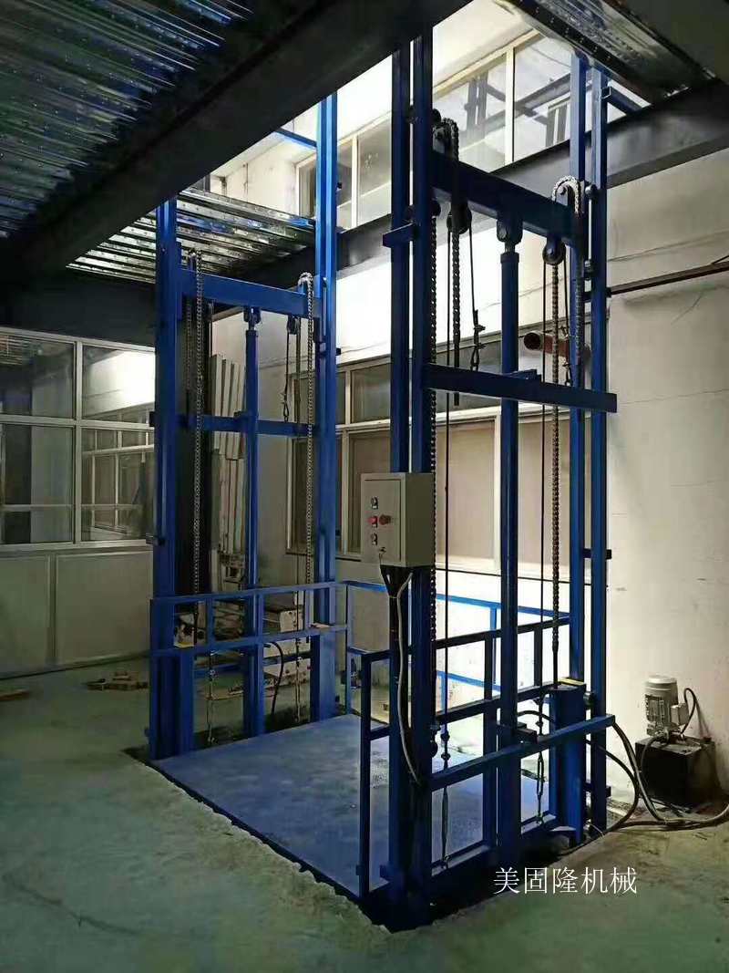 随州室内导轨式升降机厂家